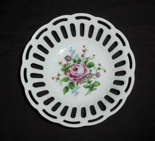 Porcelánová MISKA, perforovaná, made in GDR