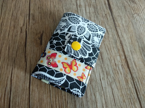 Mini cestovní sponkovníček