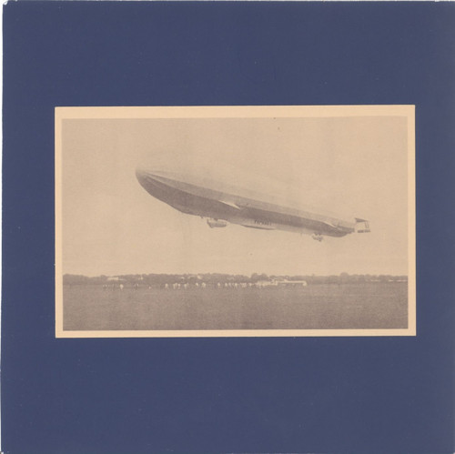 Vzducholoď Zeppelin - pohlednice — foto 1