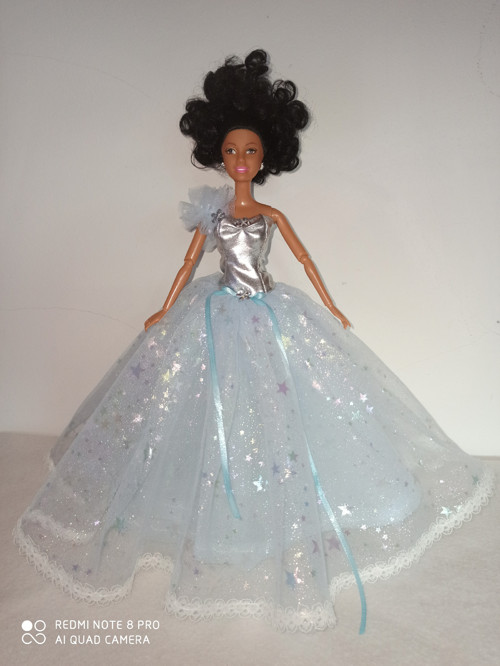 Šaty pro Barbie — foto 1