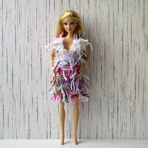 Oblečky pro Barbie - šaty — foto 1