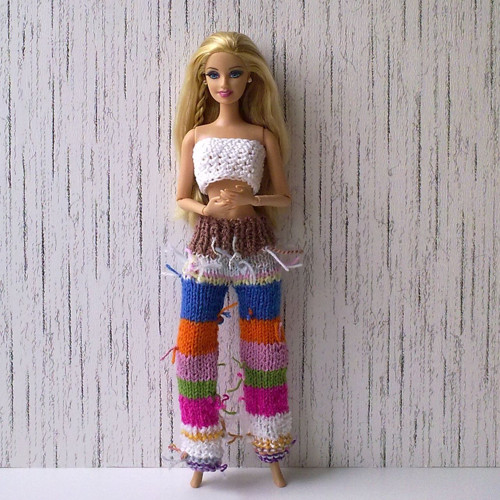 Oblečky pro Barbie - kalhoty — foto 1