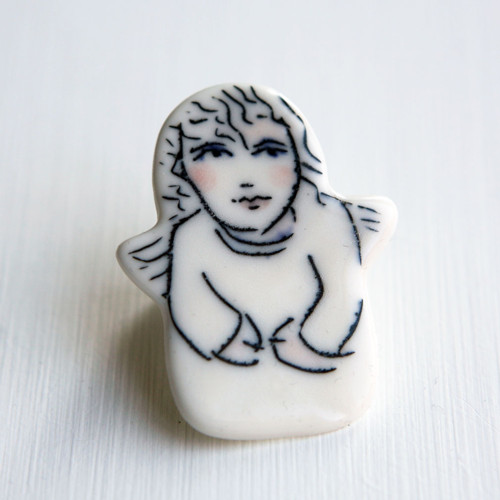 Anděl porcelánová brož — foto 1