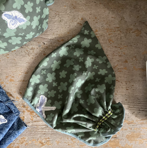 Skřítkočapka "Jarní les" — foto 1
