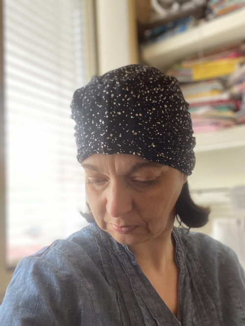 Turban - čepice černá s puntíky