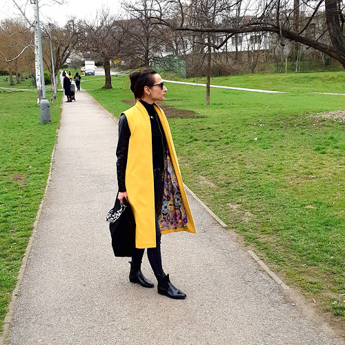 VestCoatMustard