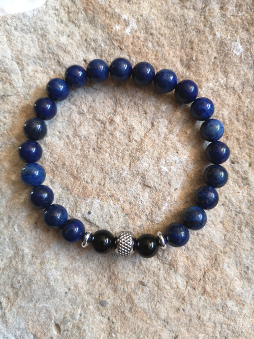 Lapis lazuli, onyx, chirurgická ocel
