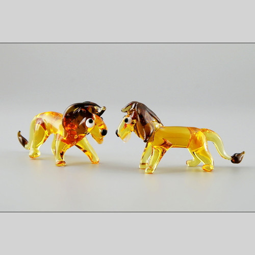 Lev - skleněná mini figurka