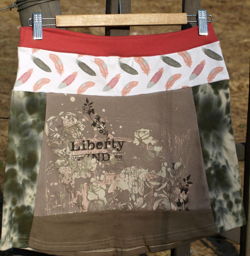 SUKNĚ Liberty Upcycled Z Dílů — foto 1