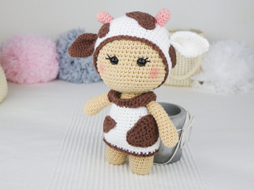 Kravička Laura z kolekce LittleFriends