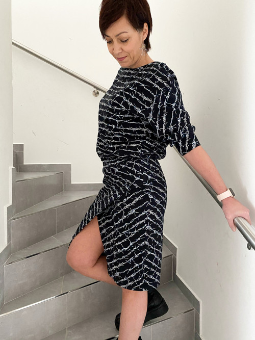 Tepláková souprava ostnatý drát — foto 1