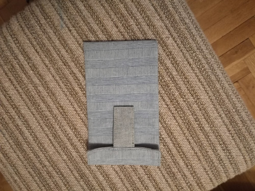 Originál obal na telefon nebo brýle apod.