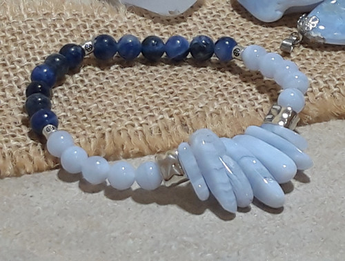 Minerální náramek*Chalcedon*Sodalit
