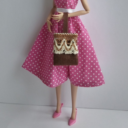 Doplněk pro Barbie - kabelka — foto 1