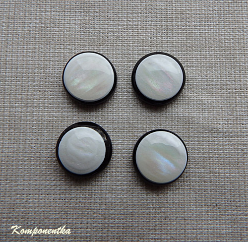 Kabošon resin 12mm 2kusy — foto 1
