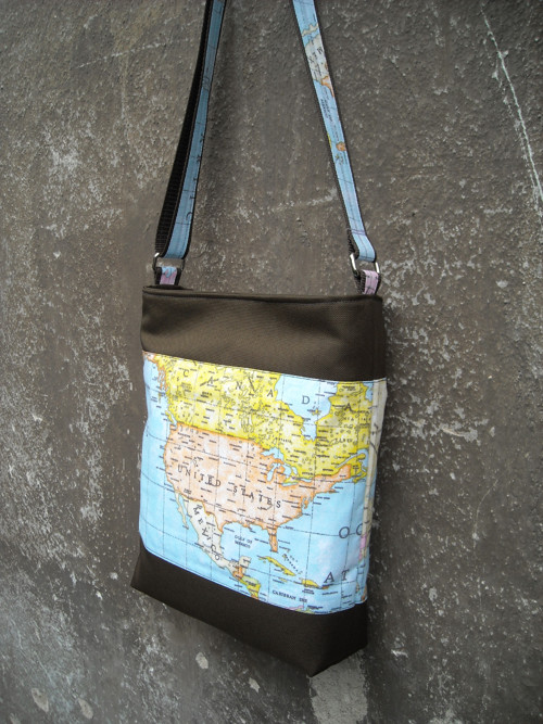 CROSSBODY kabelka — foto 1