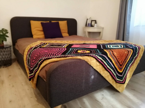 Háčkovaná deka III. 160cmx100cm