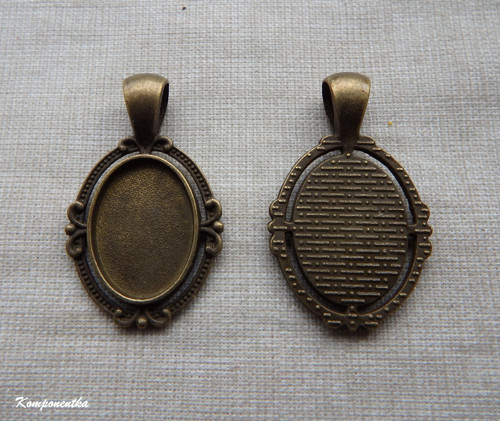 Lůžko na kabošon 13x18mm 1kus