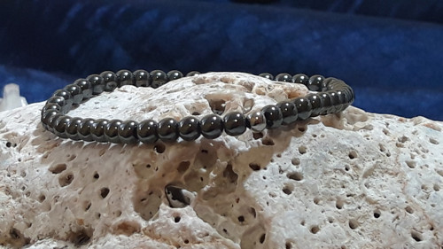 Minerální náramek*Hematit*4 mm*chirurgická ocel*