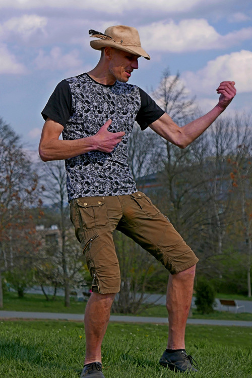 Tričko KR SLIM "Není pirát jako pirát"