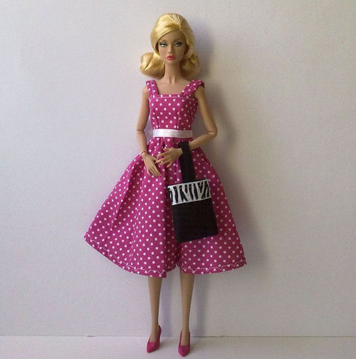 Doplněk pro Barbie - kabelka — foto 1