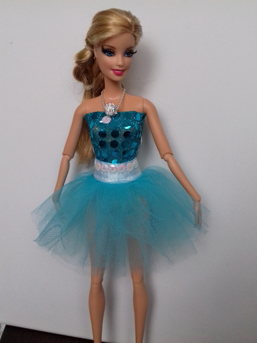 Šatičky pro Barbie - když ráda tančí — foto 1