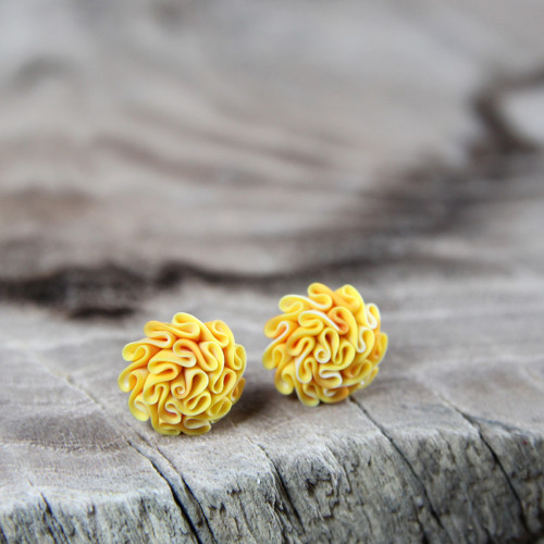 Kvetoucí Yellow — foto 1