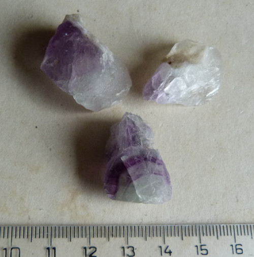 Fluorit surový - 3 ks — foto 1