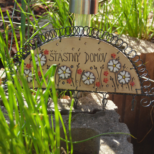 Věšák Šťastný domov. — foto 1