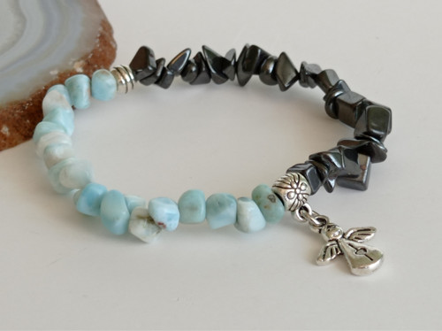 Minerální náramek*Larimar*Hematit*andělíček*