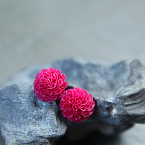Náušnice magenta — foto 1