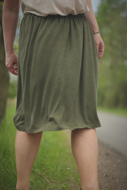 Sukně ............ M - XL — foto 1