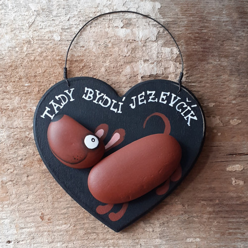 Tady bydlí ,,JEZEVČÍK,, — foto 1