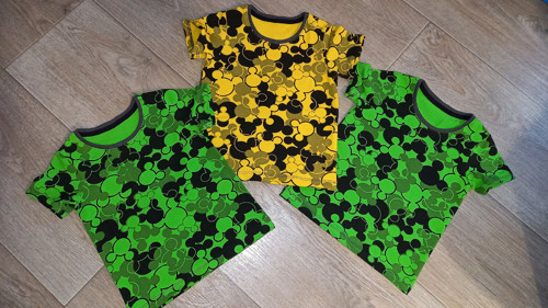 Mickey trička vel.104