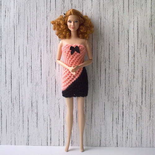 Oblečky pro Barbie - šaty — foto 1