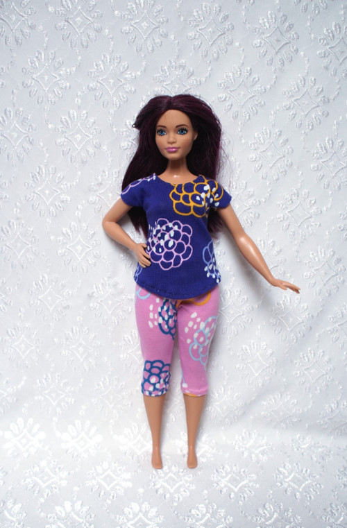 Komplet pro Barbie - baculku — foto 1