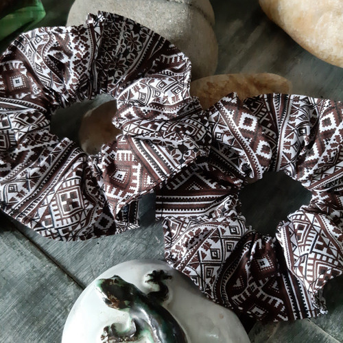 Scrunchies- s etno vzorem