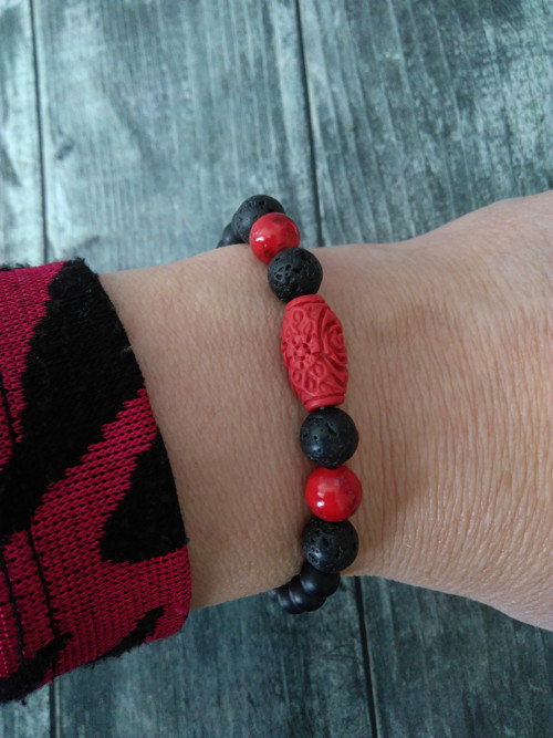 Náramek RED*onyx*howlit*láva