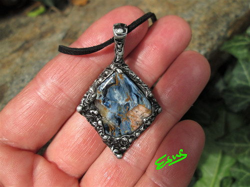 Talisman ,, Pán Bouří " — foto 1