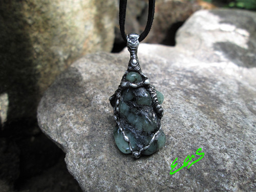 Talisman ,, Ochránce čarodějky " — foto 1