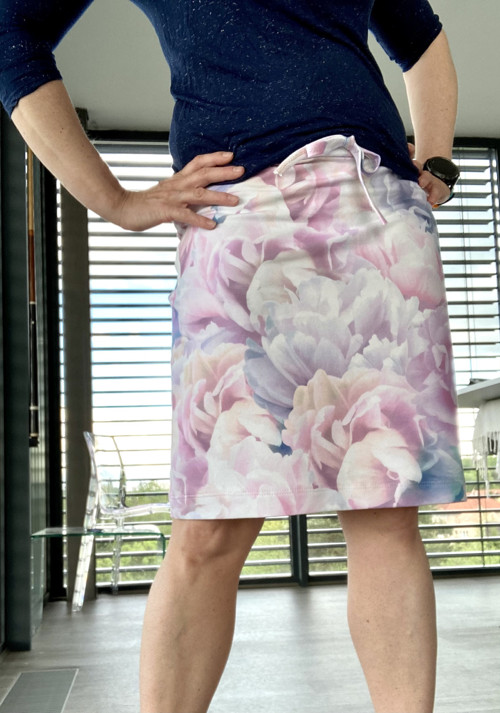 Sukně jemné pivoňky — foto 1