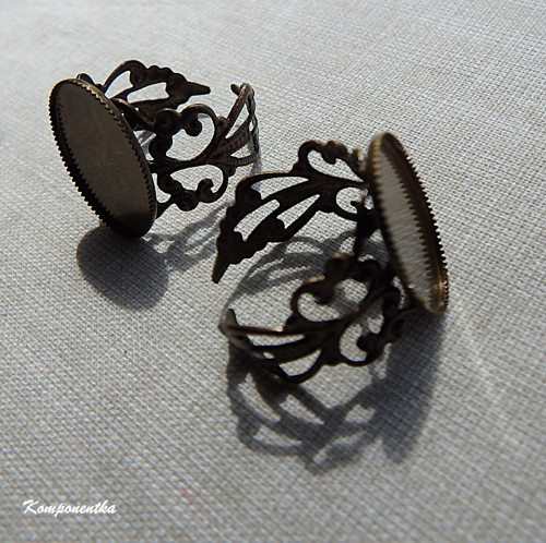 Prstýnek filigránový s lůžkem na kabošon 13x18mm