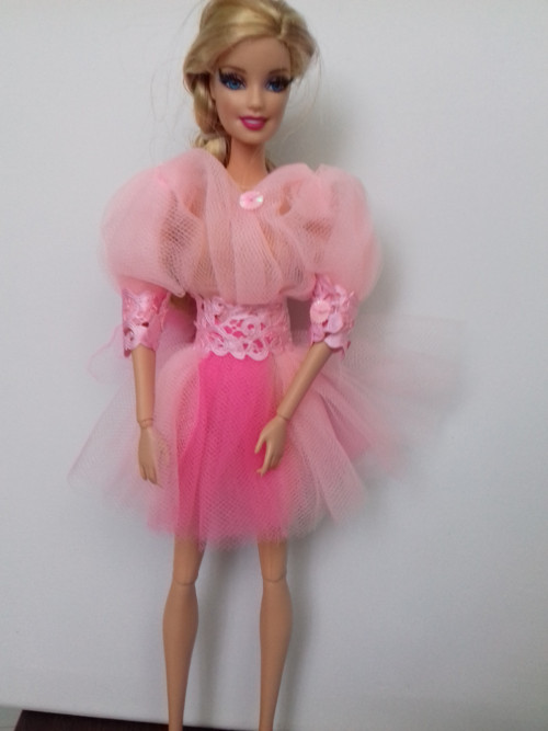 Šatičky pro Barbie - slavnostní č. 3 — foto 1