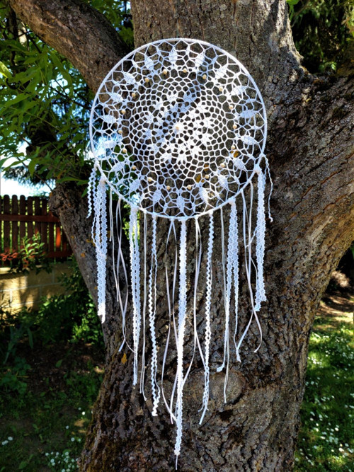 Bílý lapač snů s korálky - vel. 35 cm