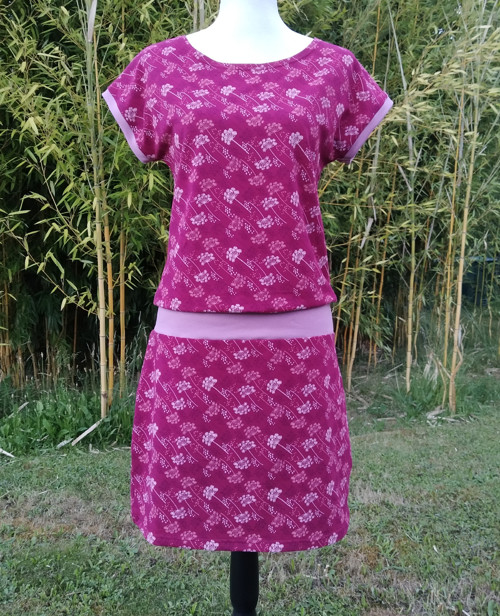 Dámské šaty vel.M/L
