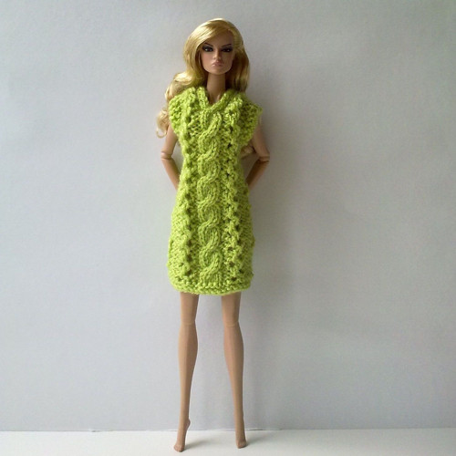 Oblečky pro Barbie - šaty — foto 1