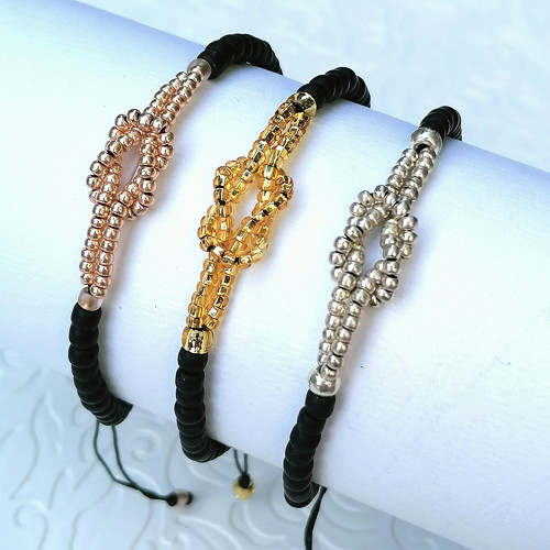 Sailor Knot-Minimalist Beaded Bracelet