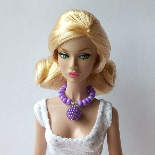 Šperky pro Barbie - náhrdelník — foto 1