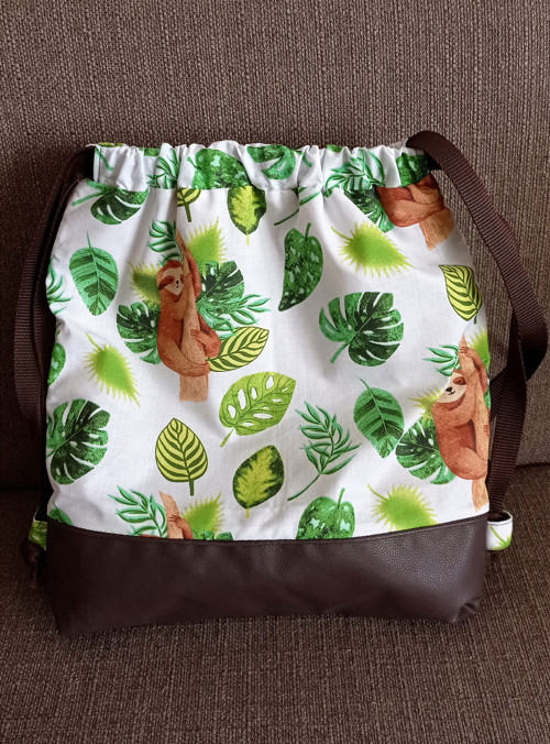 Batůžek s lenochody