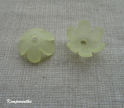 Akrylové kvítky 6x13mm 4kusy